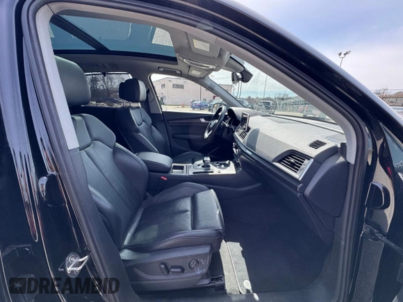 2018 Audi Q5 Prestige with VIN WA1CNAFY8J2186551, listed as a Copart auction lot 51807695 with 124,372 mi miles and Clean Title. Bid and sale history available at carsss.com. Image 5.