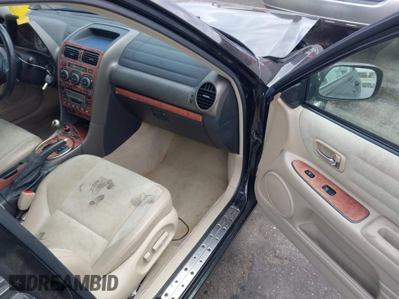 2001 Lexus IS 300/350 z VIN JTHBD182X10010575, wystawiony jako IAAI lot #42085841 z przebiegiem 148 020 mil mil oraz . Historia ofert i sprzedaży dostępna na DreamBid. Obrazek 5.