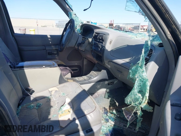 1996 Ford Explorer XL с VIN 1FMDU34X7TUA39918, выставлен на аукционе IAAI как лот 42033378 с пробегом 216 640 миль миль и . История ставок и продаж доступна на DreamBid. Изображение 5.