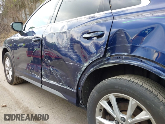 2021 Audi Q3 S line Premium with VIN WA1DECF31M1031368, listed as a IAAI auction lot 42133396 with 50,148 mi miles and . Bid and sale history available at DreamBid. Image 21.