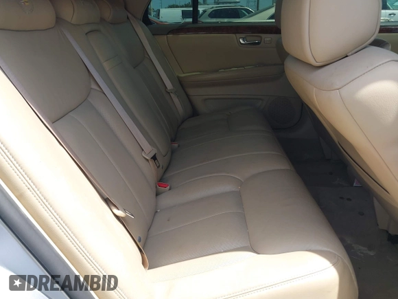 2006 Cadillac DTS 1SC z VIN 1G6KD57Y56U109483, wystawiony jako IAAI lot #42103757 z przebiegiem 106 746 mil mil oraz . Historia ofert i sprzedaży dostępna na DreamBid. Obrazek 8.