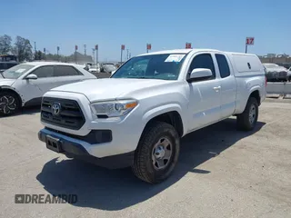 2017 Toyota Tacoma SR with VIN 5TFRX5GN4HX093545, listed as a IAAI auction lot 42505789 with 128,832 mi miles and . Bid and sale history available at DreamBid. Image 17.