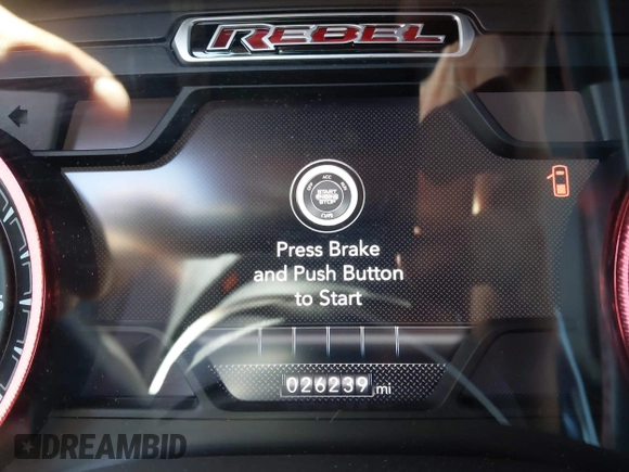 2022 Ram 1500 Rebel z VIN 1C6SRFLT4NN177112, wystawiony jako IAAI lot #42402050 z przebiegiem 26 239 mil mil oraz . Historia ofert i sprzedaży dostępna na DreamBid. Obrazek 15.