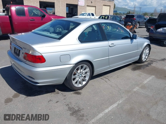 2002 BMW 3 Series 325Ci with VIN WBABN33452PG57400, listed as a IAAI auction lot 41947295 with 230,196 mi miles and . Bid and sale history available at DreamBid. Image 4.