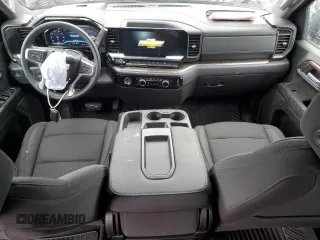 2024 Chevrolet Silverado 1500 RST with VIN 3GCUDEED1RG378013, listed as a Copart auction lot 44001595 with 11,031 mi miles and Salvage Title. Bid and sale history available at carsss.com. Image 8.
