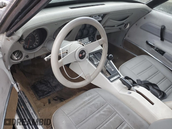 1972 Chevrolet Corvette with VIN 1Z67L2S515744, listed as a Copart auction lot 81115884 with 68,949 mi miles and Salvage title. Bid and sale history available at DreamBid. Image 8.