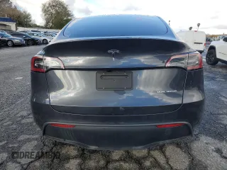 2024 Tesla Model Y Long Range z VIN 7SAYGDEE4RA229466, wystawiony jako Copart lot #45163325 z przebiegiem 13 748 mil mil oraz Szkoda całkowita • Salvage title. Historia ofert i sprzedaży dostępna na DreamBid. Obrazek 6.