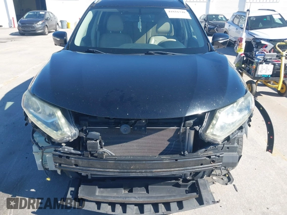 2015 Nissan Rogue SL with VIN 5N1AT2MT6FC755975, listed as a IAAI auction lot 41816748 with 141,648 mi miles. Bid and sale history available at carsss.com. Image 13.