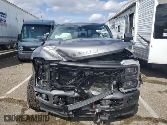2023 Ford F-350 XL z VIN 1FT8W3BM3PED80838, wystawiony jako Copart lot #48908185 z przebiegiem 54 202 mil mil oraz Czysty tytuł • Clean title. Historia ofert i sprzedaży dostępna na DreamBid. Obrazek 5.