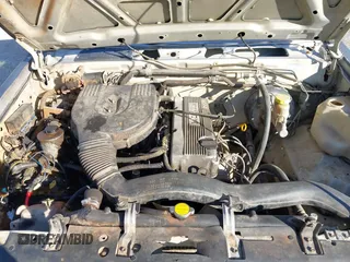 1997 Nissan Frontier XE z VIN 1N6SD11S4VC423962, wystawiony jako IAAI lot #41464320 z przebiegiem 237 987 mil mil oraz . Historia ofert i sprzedaży dostępna na DreamBid. Obrazek 10.