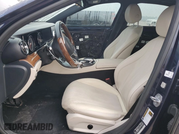 2017 Mercedes-Benz E 300 Luxury z VIN WDDZF4JB1HA289107, wystawiony jako Copart lot #53529655 z przebiegiem 63 217 mil mil oraz Szkoda całkowita • Salvage title. Historia ofert i sprzedaży dostępna na DreamBid. Obrazek 7.