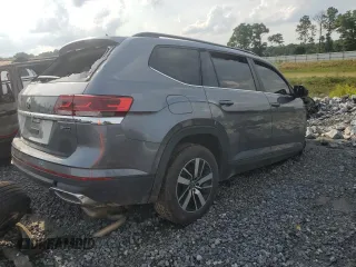 2021 Volkswagen Atlas SE с VIN 1V2LP2CA8MC575636, выставлен на аукционе Copart как лот 56463225 с пробегом Не указан миль и Списание • Salvage title. История ставок и продаж доступна на DreamBid. Изображение 3.