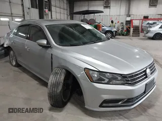 2016 Volkswagen Passat SE z VIN 1VWBT7A37GC027073, wystawiony jako IAAI lot #41073634 z przebiegiem 72 563 mil mil oraz . Historia ofert i sprzedaży dostępna na DreamBid. Obrazek 1.