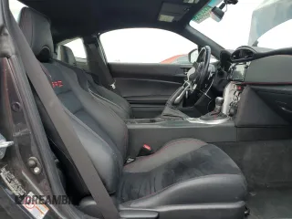 2018 Subaru BRZ Limited с VIN JF1ZCAC11J8603170, выставлен на аукционе Copart как лот 58993655 с пробегом 30 105 миль миль и Списание • Salvage title. История ставок и продаж доступна на DreamBid. Изображение 10.