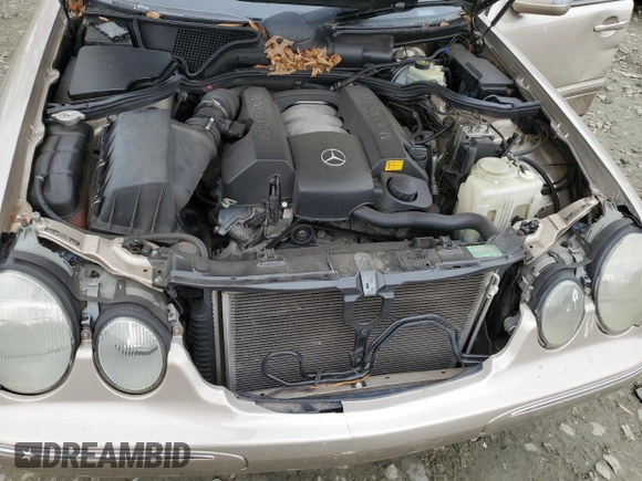 2001 Mercedes-Benz E-Class AWD with VIN WDBJF82J31X054634, listed as a Copart auction lot 81686174 with 139,746 mi miles and Salvage Title. Bid and sale history available at carsss.com. Image 11.
