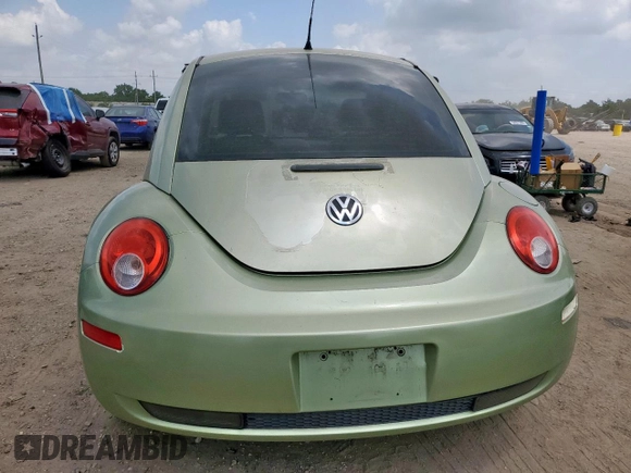 2008 Volkswagen Beetle S z VIN 3VWPW31C98M503667, wystawiony jako Copart lot #59942235 z przebiegiem 122 030 mil mil oraz Szkoda całkowita • Salvage title. Historia ofert i sprzedaży dostępna na DreamBid. Obrazek 6.