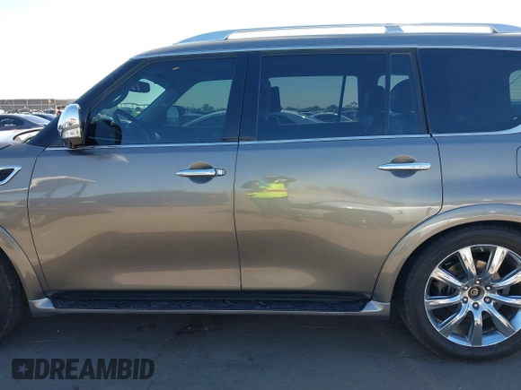 2012 Infiniti QX56 7-passenger with VIN JN8AZ2NFXC9515305, listed as a IAAI auction lot 42031957 with 185,173 mi miles. Bid and sale history available at carsss.com. Image 14.