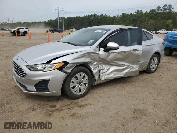2019 Ford Fusion S with VIN 3FA6P0G70KR267348, listed as a Copart auction lot 50977645 with 83,507 mi miles and Salvage Title. Bid and sale history available at DreamBid. Image 1.