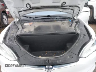 2018 Tesla Model S 75D with VIN 5YJSA1E2XJF274766, listed as a IAAI auction lot 41704600 with 164,066 mi miles and . Bid and sale history available at DreamBid. Image 10.