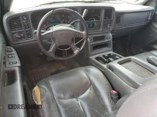 2004 GMC Sierra 1500 SLE z VIN 1GTEK19TX4E122294, wystawiony jako Copart lot #56576185 z przebiegiem 322 130 mil mil oraz Czysty tytuł • Clean title. Historia ofert i sprzedaży dostępna na DreamBid. Obrazek 8.