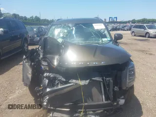 2020 Kia Telluride S with VIN 5XYP6DHC4LG085717, listed as a IAAI auction lot 42436243 with 56,930 mi miles and . Bid and sale history available at DreamBid. Image 11.