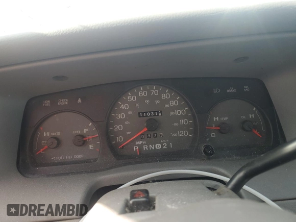 2002 Mercury Grand Marquis LS Premium with VIN 2MEFM75W62X642522, listed as a Copart auction lot 47744225 with 118,318 mi miles and Salvage Title. Bid and sale history available at DreamBid. Image 9.