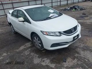 2015 Honda Civic LX z VIN 19XFB2F51FE082064, wystawiony jako IAAI lot #42109900 z przebiegiem 93 615 mil mil oraz . Historia ofert i sprzedaży dostępna na DreamBid. Obrazek 1.