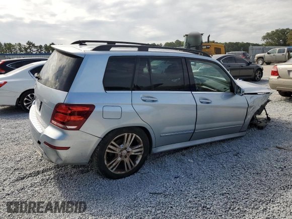 2013 Mercedes-Benz GLK 350 with VIN WDCGG5HB6DG016014, listed as a Copart auction lot 70265184 with 183,603 mi miles and Clean Title. Bid and sale history available at DreamBid. Image 3.