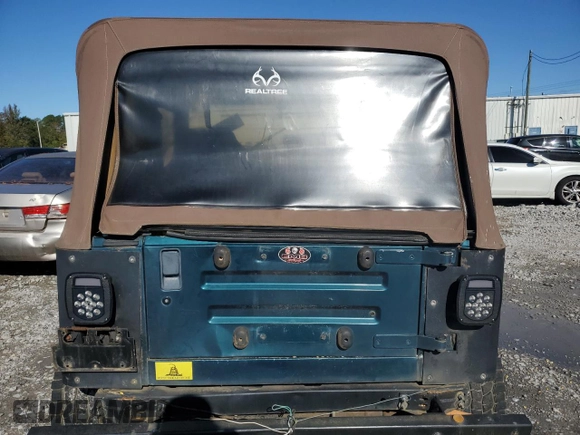 1995 Jeep Wrangler S with VIN 1J4FY19P8SP258828, listed as a Copart auction lot 81400024 with 165,662 mi miles and Salvage Title. Bid and sale history available at carsss.com. Image 6.