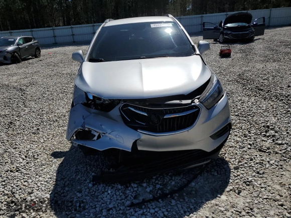2021 Buick Encore Preferred with VIN KL4CJESB4MB352444, listed as a Copart auction lot 49433855 with 118,065 mi miles and Salvage Title. Bid and sale history available at carsss.com. Image 5.