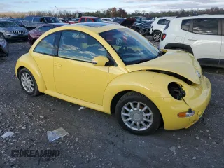 2005 Volkswagen New Beetle Coupe GLS with VIN 3VWCK31C45M404860, listed as a Copart auction lot 79457064 with 0 mi miles and Salvage Title. Bid and sale history available at carsss.com. Image 4.