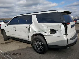 2022 GMC Yukon XL AT4 with VIN 1GKS2HKL4NR304304, listed as a Copart auction lot 79207444 with 68,878 mi miles and Salvage Title. Bid and sale history available at carsss.com. Image 2.