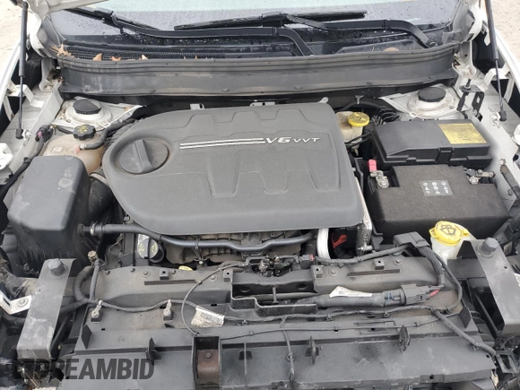 2016 Jeep Cherokee Limited with VIN 1C4PJMDS5GW205965, listed as a Copart auction lot 49147175 with 105,803 mi miles and Salvage title. Bid and sale history available at DreamBid. Image 12.