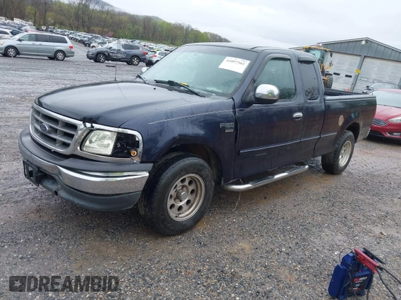 1999 Ford F-150 with VIN 1FTRX17W5XNA06036, listed as a IAAI auction lot 41897561 with 222,979 mi miles and . Bid and sale history available at DreamBid. Image 17.