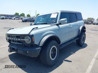 2022 Ford Bronco with VIN 1FMEE5DP6NLB34962, listed as a IAAI auction lot 42432037 with 101,044 mi miles and . Bid and sale history available at DreamBid. Image 2.