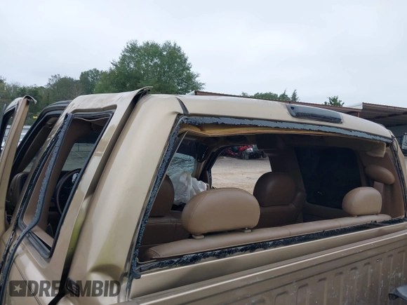 2000 Chevrolet Silverado 1500 LS with VIN 2GCEK19T3Y1308251, listed as a IAAI auction lot 40804829 with 407,782 mi miles. Bid and sale history available at carsss.com. Image 13.
