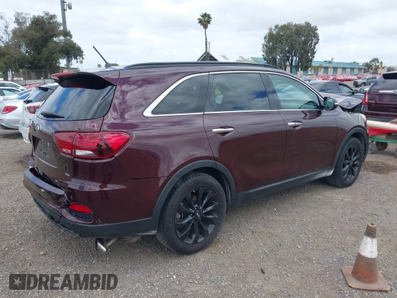 2020 Kia Sorento S z VIN 5XYPG4A51LG638039, wystawiony jako IAAI lot #42224330 z przebiegiem 40 203 mil mil oraz . Historia ofert i sprzedaży dostępna na DreamBid. Obrazek 4.