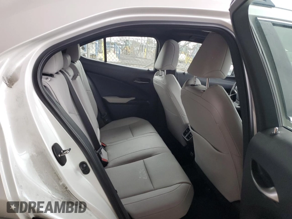 2020 Lexus UX with VIN JTHP9JBH1L2029527, listed as a Copart auction lot 39521583 with 9,093 mi miles. Bid and sale history available at carsss.com. Image 10.