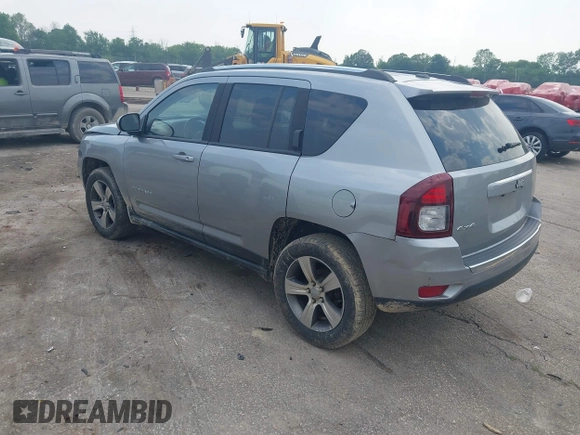 2016 Jeep Compass High Altitude with VIN 1C4NJDEBXGD730764, listed as a IAAI auction lot 42371491 with 125,302 mi miles and . Bid and sale history available at DreamBid. Image 3.
