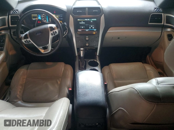 2011 Ford Explorer XLT с VIN 1FMHK7D80BGA45838, выставлен на аукционе Copart как лот 60816545 с пробегом 178 694 миль миль и Списание • Salvage title. История ставок и продаж доступна на DreamBid. Изображение 8.