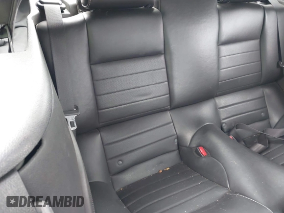 2014 Ford Mustang V6 with VIN 1ZVBP8EM4E5309119, listed as a IAAI auction lot 41767811 with 75,602 mi miles. Bid and sale history available at carsss.com. Image 8.