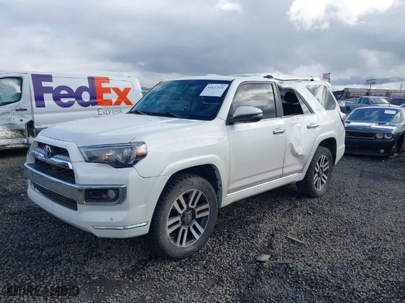 2019 Toyota 4Runner SR5 with VIN JTEBU5JR3K5718246, listed as a IAAI auction lot 41637531 with 130,095 mi miles. Bid and sale history available at carsss.com. Image 2.