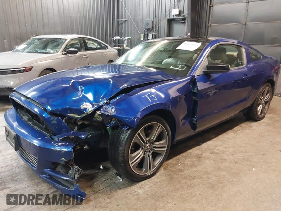 2014 Ford Mustang V6 with VIN 1ZVBP8AM4E5272840, listed as a IAAI auction lot 42162282 with 99,221 mi miles and . Bid and sale history available at DreamBid. Image 6.