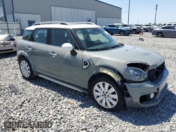 2018 MINI Countryman Cooper S z VIN WMZYT3C3XJ3E00121, wystawiony jako Copart lot #57341905 z przebiegiem 64 387 mil mil oraz Szkoda całkowita • Salvage title. Historia ofert i sprzedaży dostępna na DreamBid. Obrazek 4.