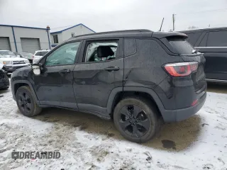2020 Jeep Compass Latitude with VIN 3C4NJDBB6LT205290, listed as a Copart auction lot 86425454 with 68,670 mi miles and Salvage title. Bid and sale history available at DreamBid. Image 2.