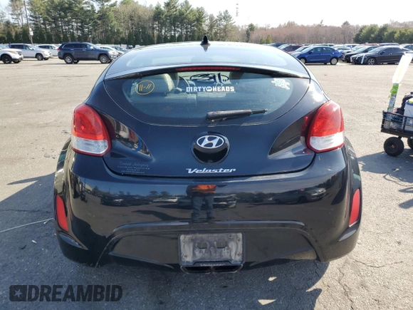 2013 Hyundai Veloster w/Black Int z VIN KMHTC6AD5DU173029, wystawiony jako Copart lot #52587455 z przebiegiem 161 716 mil mil oraz Czysty tytuł • Clean title. Historia ofert i sprzedaży dostępna na DreamBid. Obrazek 6.
