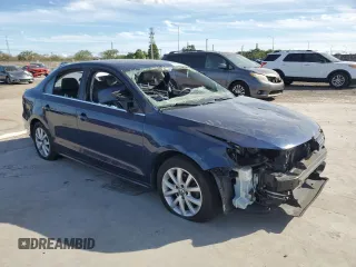 2013 Volkswagen Jetta SE with VIN 3VWDP7AJ9DM211047, listed as a Copart auction lot 86066894 with Not provided miles and Clean title. Bid and sale history available at DreamBid. Image 4.