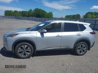 2022 Nissan Rogue SV with VIN 5N1BT3BB8NC674415, listed as a IAAI auction lot 42039611 with 68,146 mi miles. Bid and sale history available at carsss.com. Image 14.