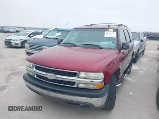 2006 Chevrolet Tahoe LT with VIN 1GNEC13TX6R105875, listed as a IAAI auction lot 41512520 with 261,399 mi miles. Bid and sale history available at carsss.com. Image 6.