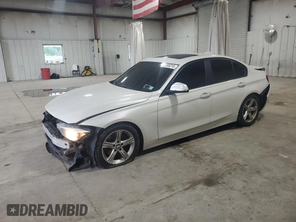 2013 BMW 3 Series 328i xDrive with VIN WBA3B3C54DF536837, listed as a Copart auction lot 62305215 with 289,839 mi miles and Salvage title. Bid and sale history available at DreamBid. Image 1.